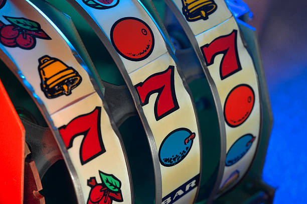 Online Slot Gaming in Digital Entertainment